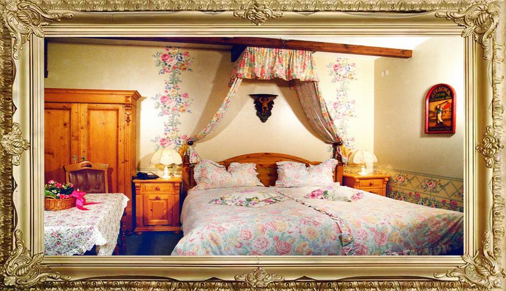 Landhaus Hotel Romantik Гота Стая снимка