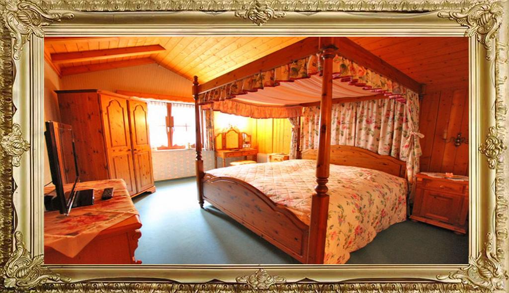Landhaus Hotel Romantik Гота Стая снимка