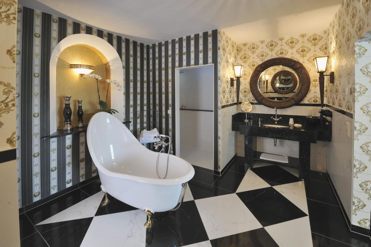 Landhaus Hotel Romantik Гота Екстериор снимка