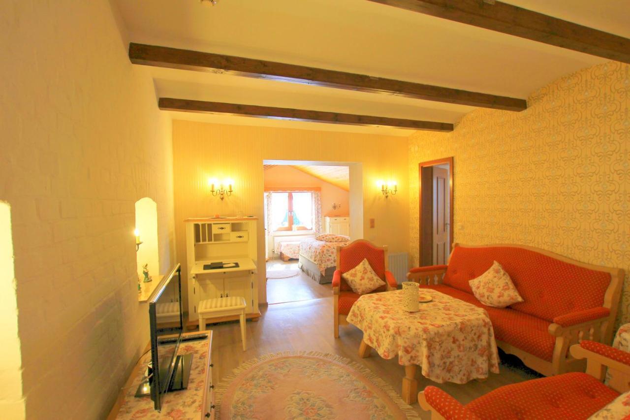 Landhaus Hotel Romantik Гота Екстериор снимка